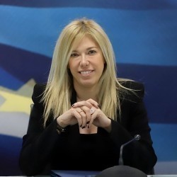 Θ